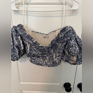 Abercrombie and Fitch Cropped Patterned Women's Top
